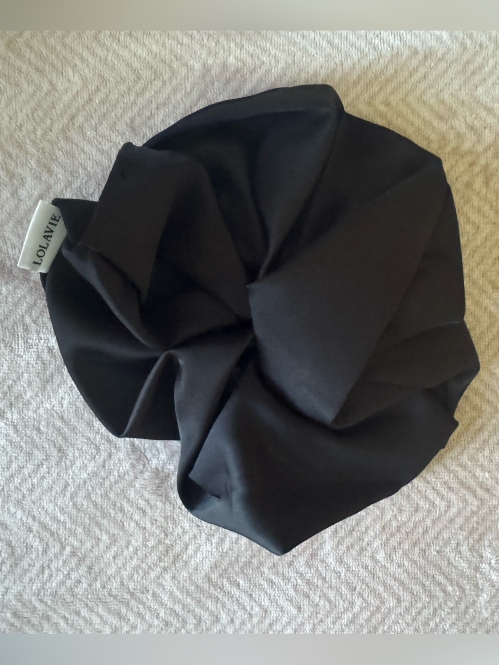 NWT Lolavia Silk Scrunchie - Classic Hair Accessory